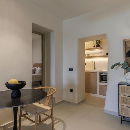 Morfes Luxury Suites By Caldera Houses Firostefani Bagian luar foto